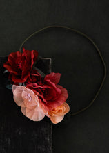 Load image into Gallery viewer, Kid&#39;s Orly Flower Crown in Dusty Pink
